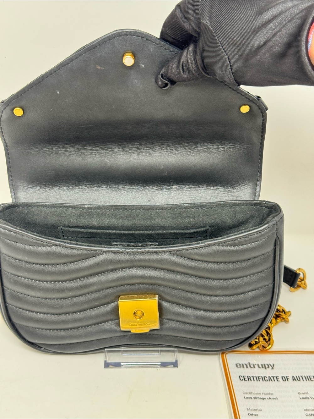 💯Authentic LOUIS VUITTON Calfskin New Wave Chain PM Bag - Picture 3 of 6